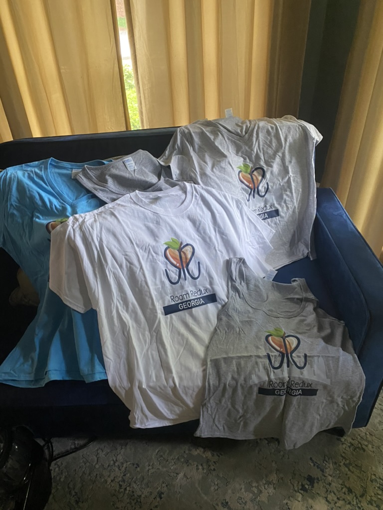 Room Redux of Georgia volunteer shirts ready for a transformation day.